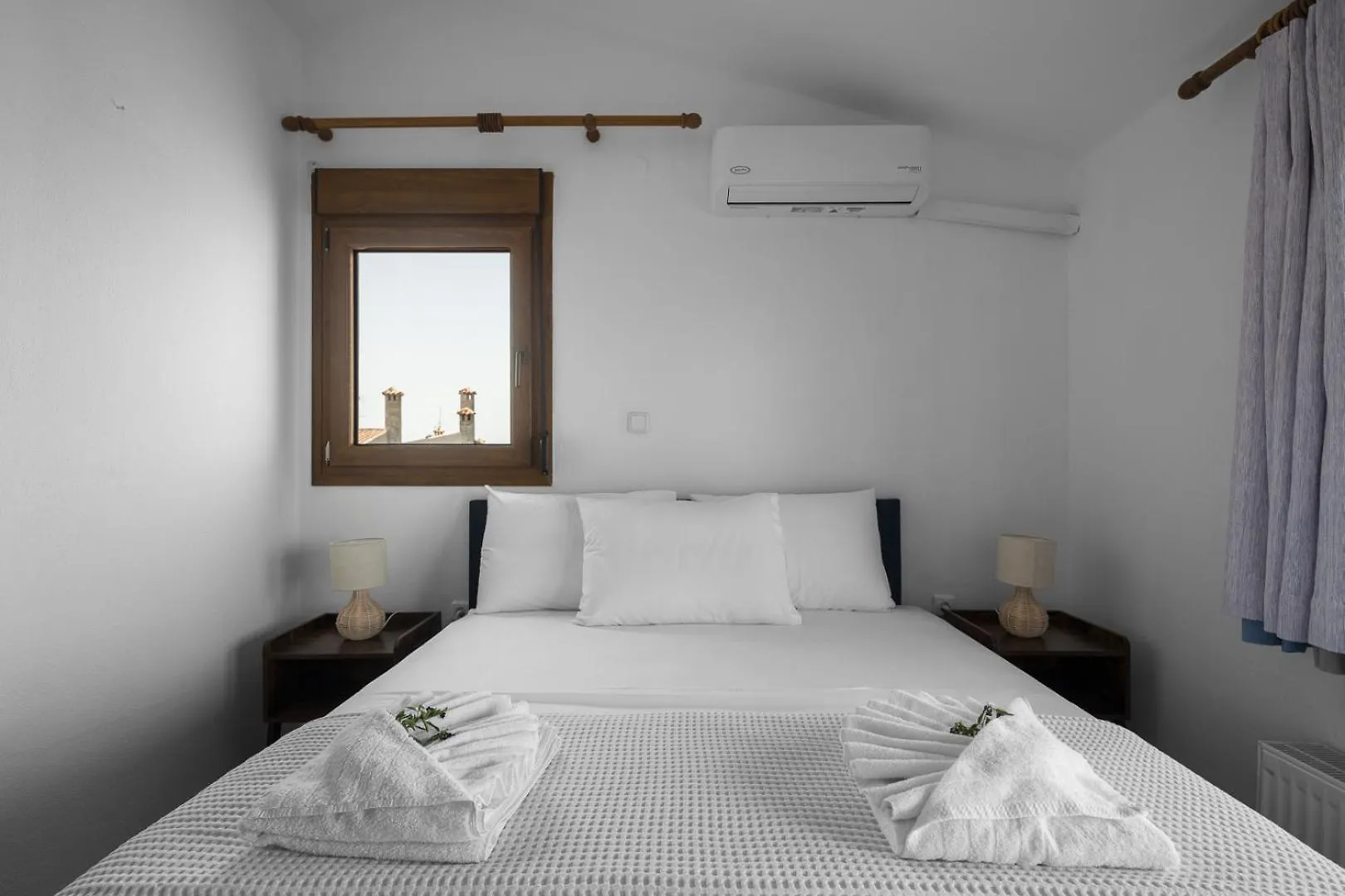 #Luxlikehome Afytos Wonder View Villa