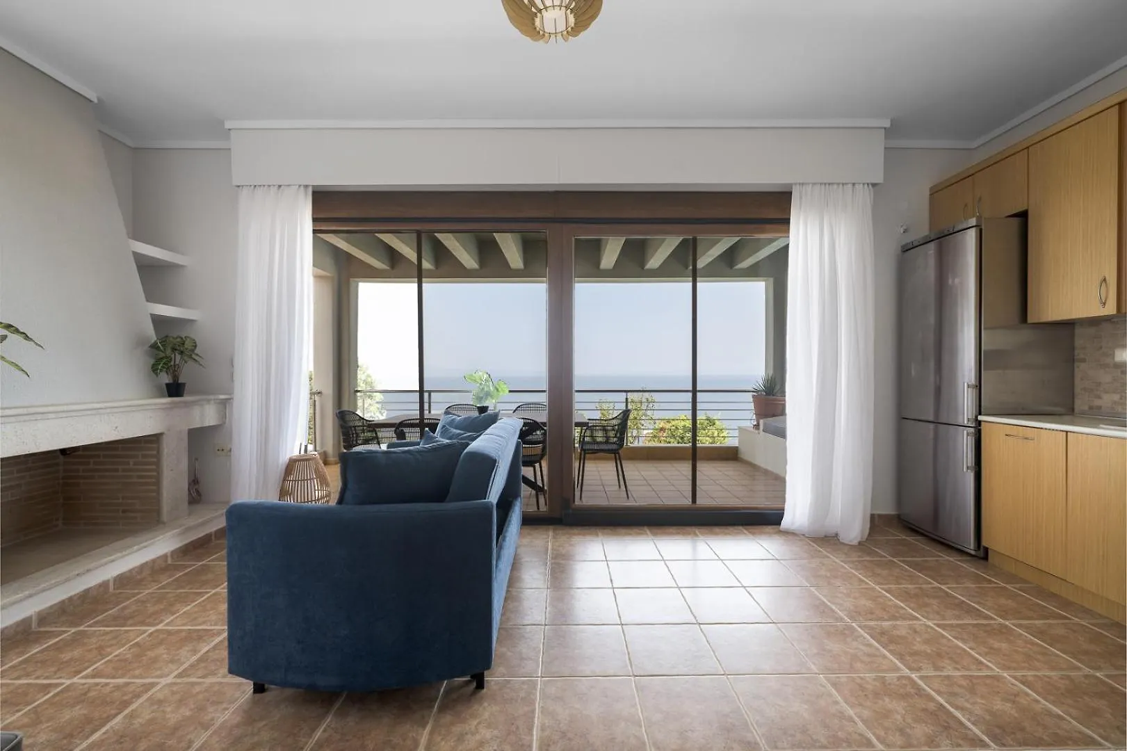 Villa Afytos Wonder View By Luxlikehome
